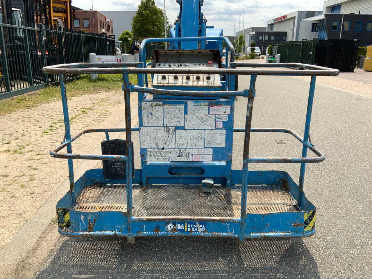 AICHI - SP21AJ - AERIAL PLATFORM DIESEL 23 METERS WORKING HEIGHT - Kėlimo platforma: foto 4 AICHI - SP21AJ - AERIAL PLATFORM DIESEL 23 METERS WORKING HEIGHT - Kėlimo platforma: foto 4