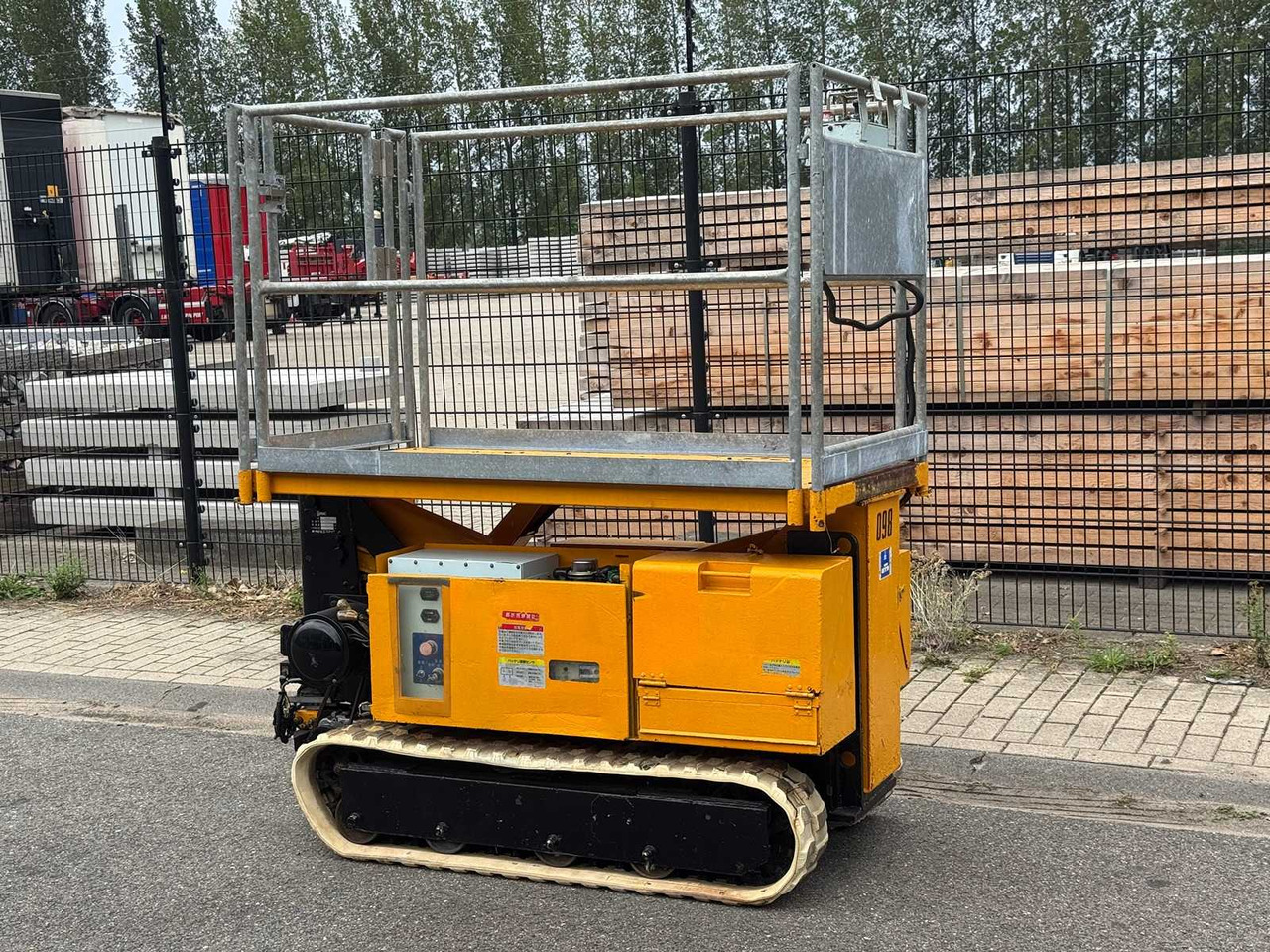Aichi RX 04 B - Kėlimo platforma: foto 5 Aichi RX 04 B - Kėlimo platforma: foto 5