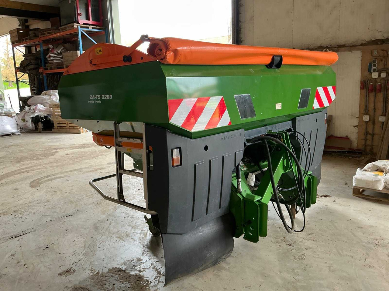 Amazone ZA-TS 3200 - Trąšų barstytuvas: foto 3 Amazone ZA-TS 3200 - Trąšų barstytuvas: foto 3