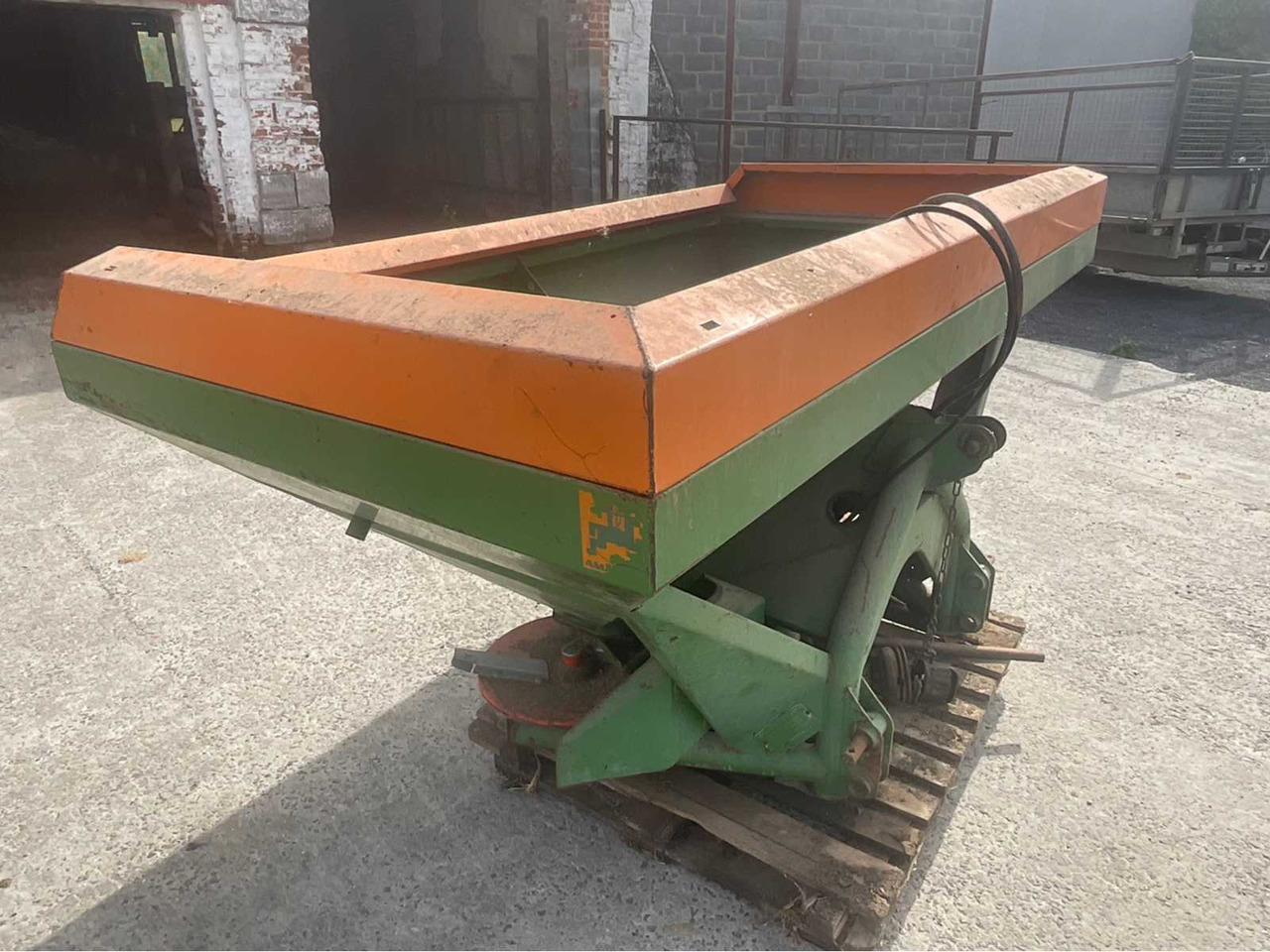 Amazone ZA-U 1501 - Trąšų barstytuvas: foto 3 Amazone ZA-U 1501 - Trąšų barstytuvas: foto 3