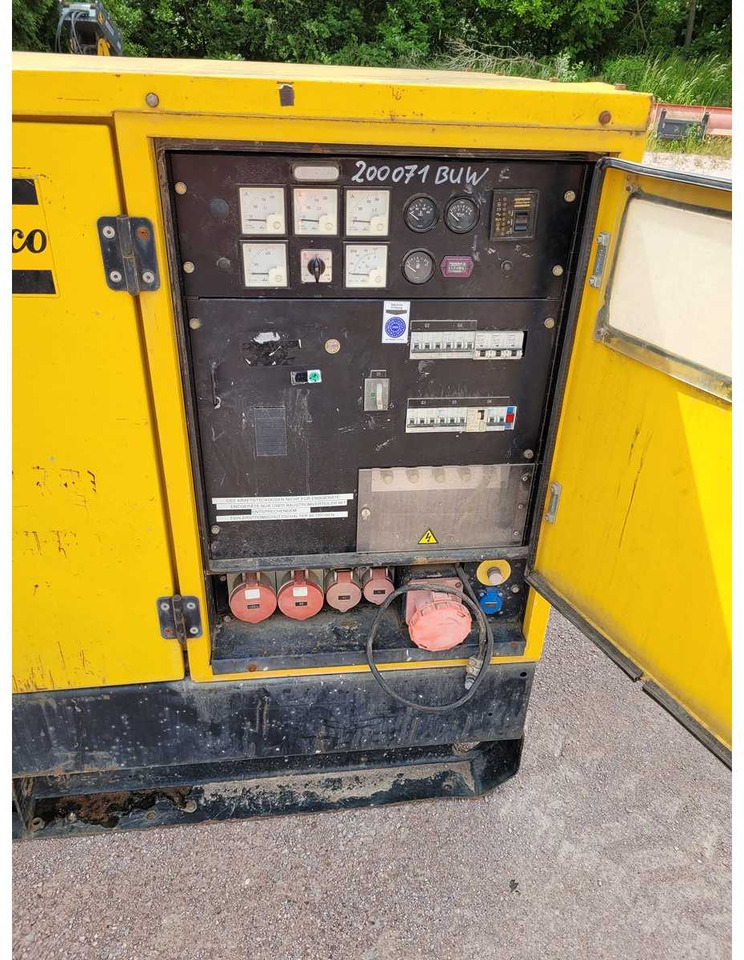 Atlas Copco QAS 108 - Statybinė įranga: foto 5 Atlas Copco QAS 108 - Statybinė įranga: foto 5