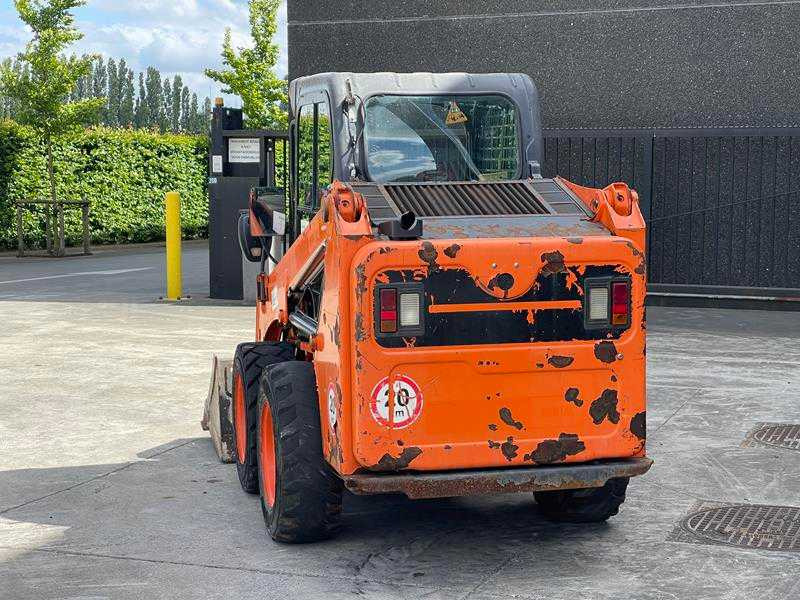 BOBCAT - S450 - LOADER - 2016 - Vikšrinis mini krautuvas: foto 2 BOBCAT - S450 - LOADER - 2016 - Vikšrinis mini krautuvas: foto 2