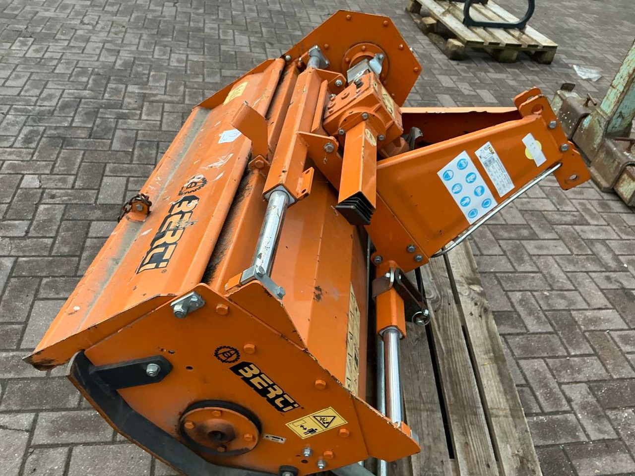 Berci Mercurio zappatrice 120 - Žemės dirbimo freza: foto 4 Berci Mercurio zappatrice 120 - Žemės dirbimo freza: foto 4