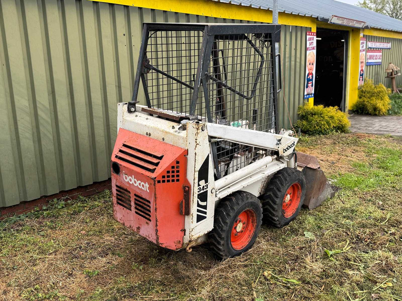 Bobcat 343 Skidsteer - Mini krautuvas: foto 3 Bobcat 343 Skidsteer - Mini krautuvas: foto 3