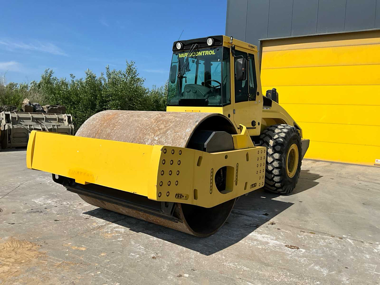 Bomag BW226 DH-4BVC - Kompaktorius: foto 1 Bomag BW226 DH-4BVC - Kompaktorius: foto 1