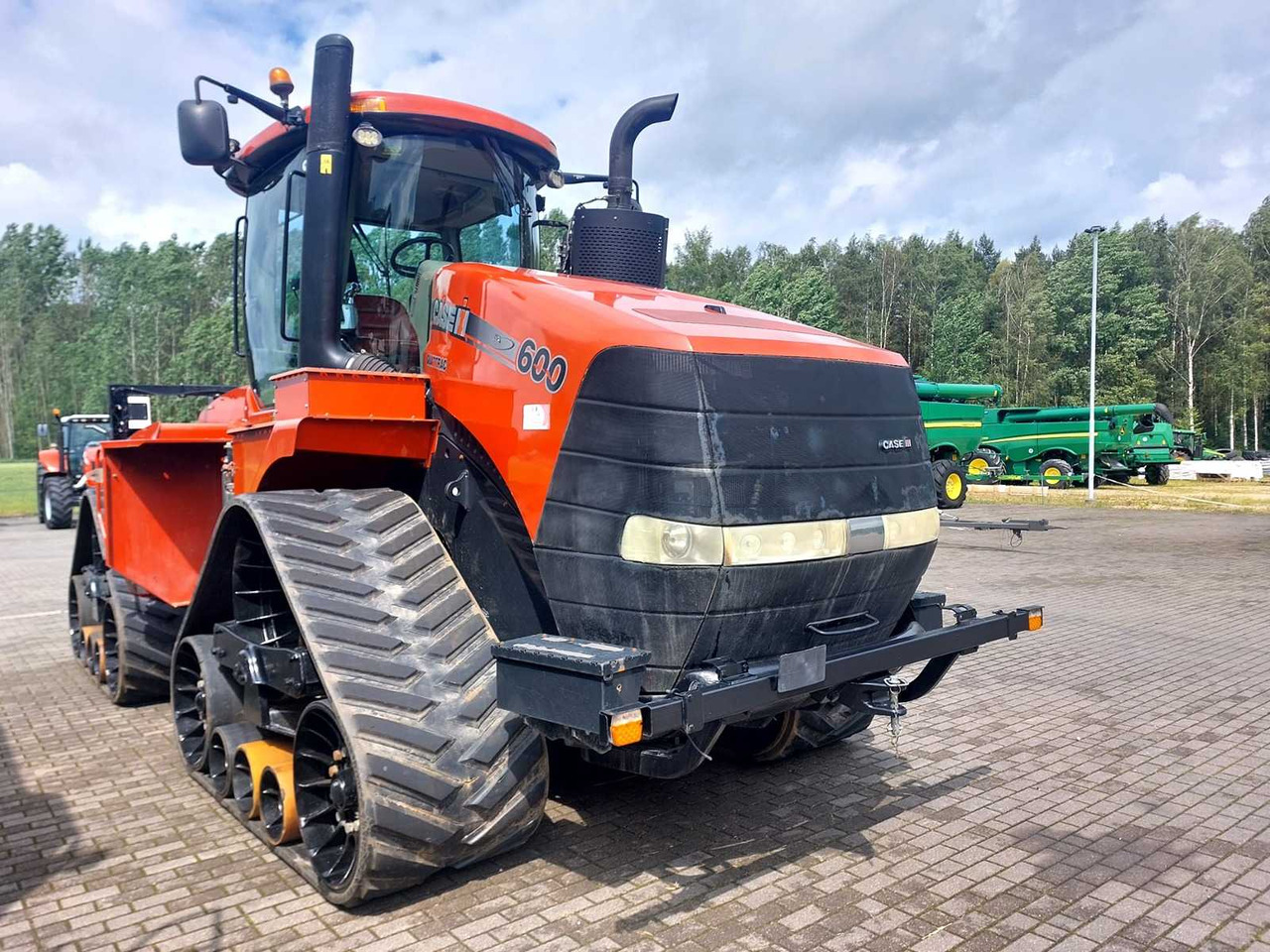 Case Quadtrac 600 - Vikšrinis traktorius: foto 3 Case Quadtrac 600 - Vikšrinis traktorius: foto 3