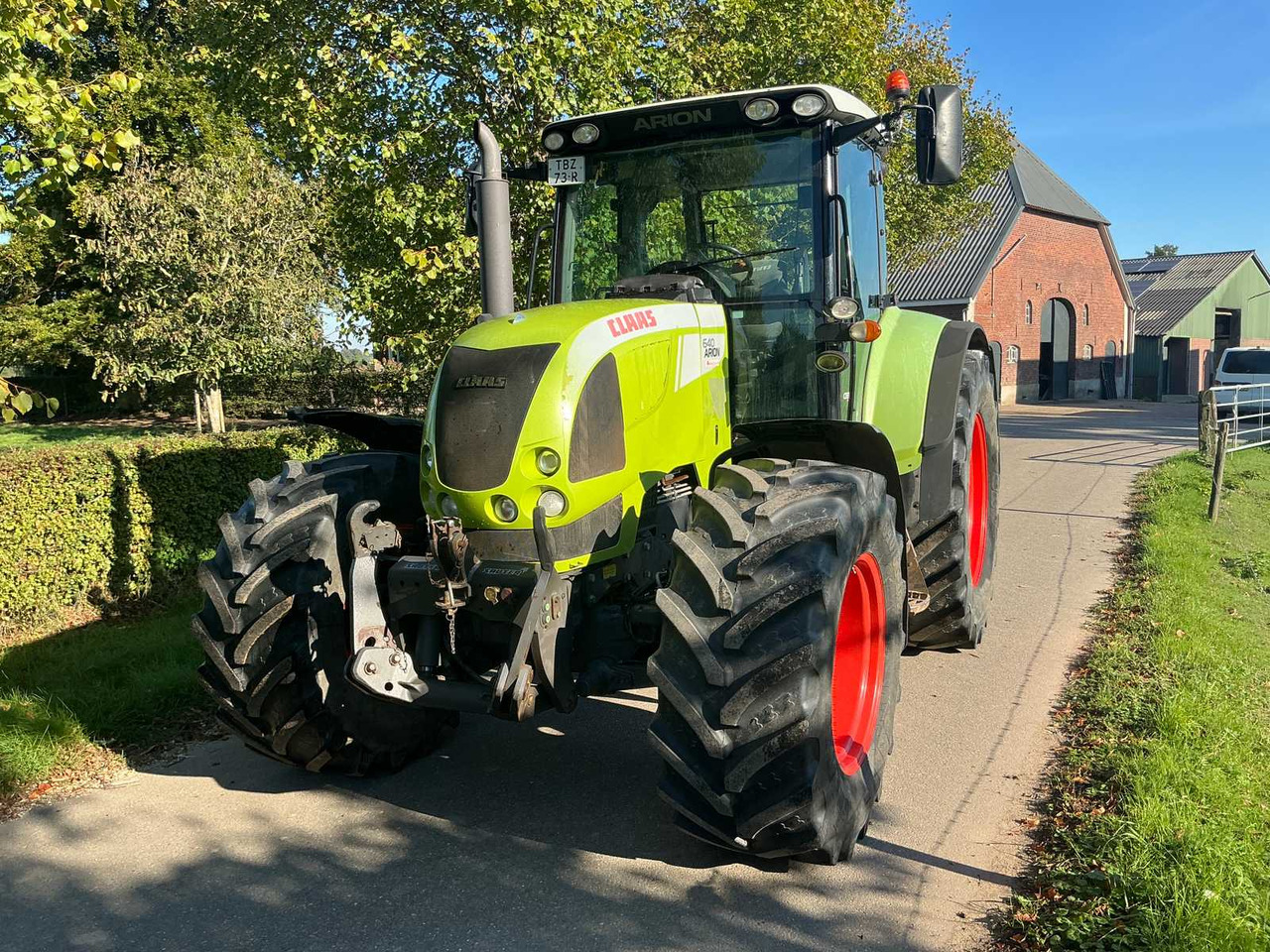 Claas 640 Arion A19 - Traktorius: foto 1 Claas 640 Arion A19 - Traktorius: foto 1