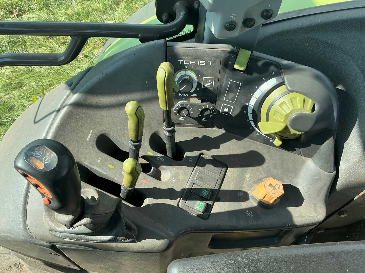 Traktorius Claas Ares 557 ATZ: foto 25