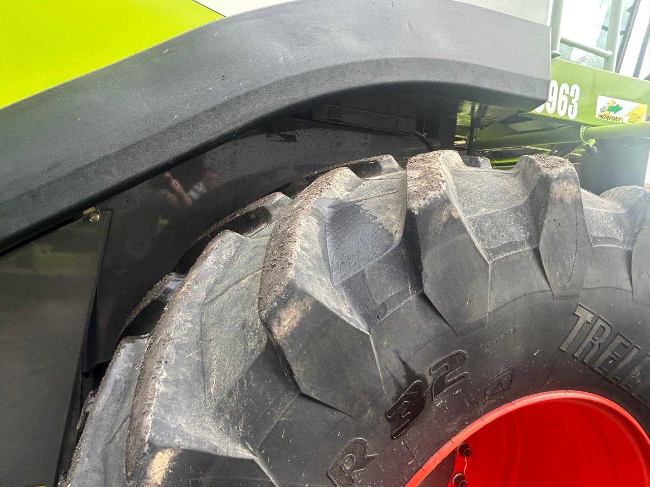 Derliaus nuėmimo kombainas Claas Lexion 660: foto 12 Derliaus nuėmimo kombainas Claas Lexion 660: foto 12