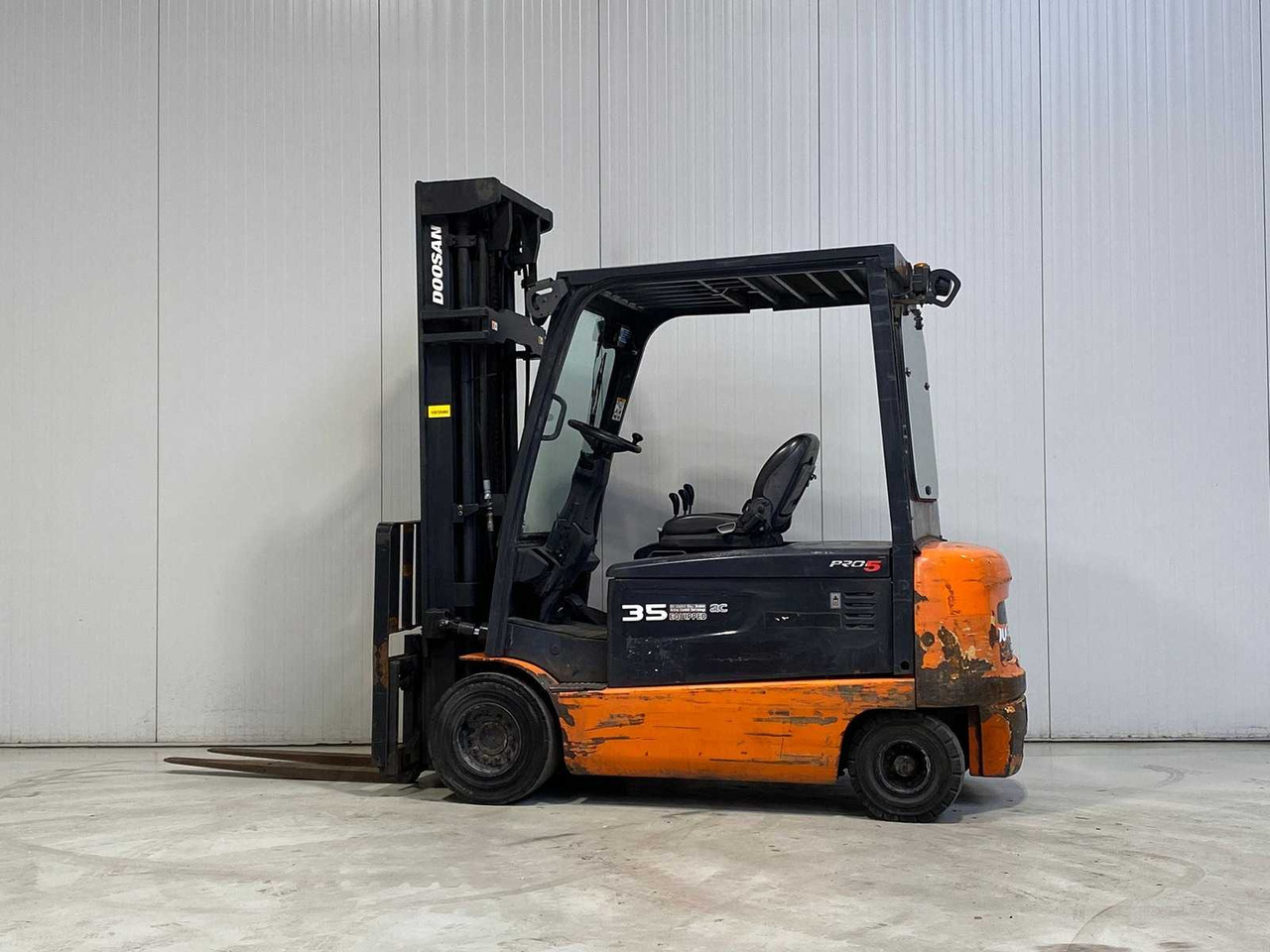 DOOSAN - B35X-5 - FORKLIFT - Šakinis krautuvas: foto 2 DOOSAN - B35X-5 - FORKLIFT - Šakinis krautuvas: foto 2