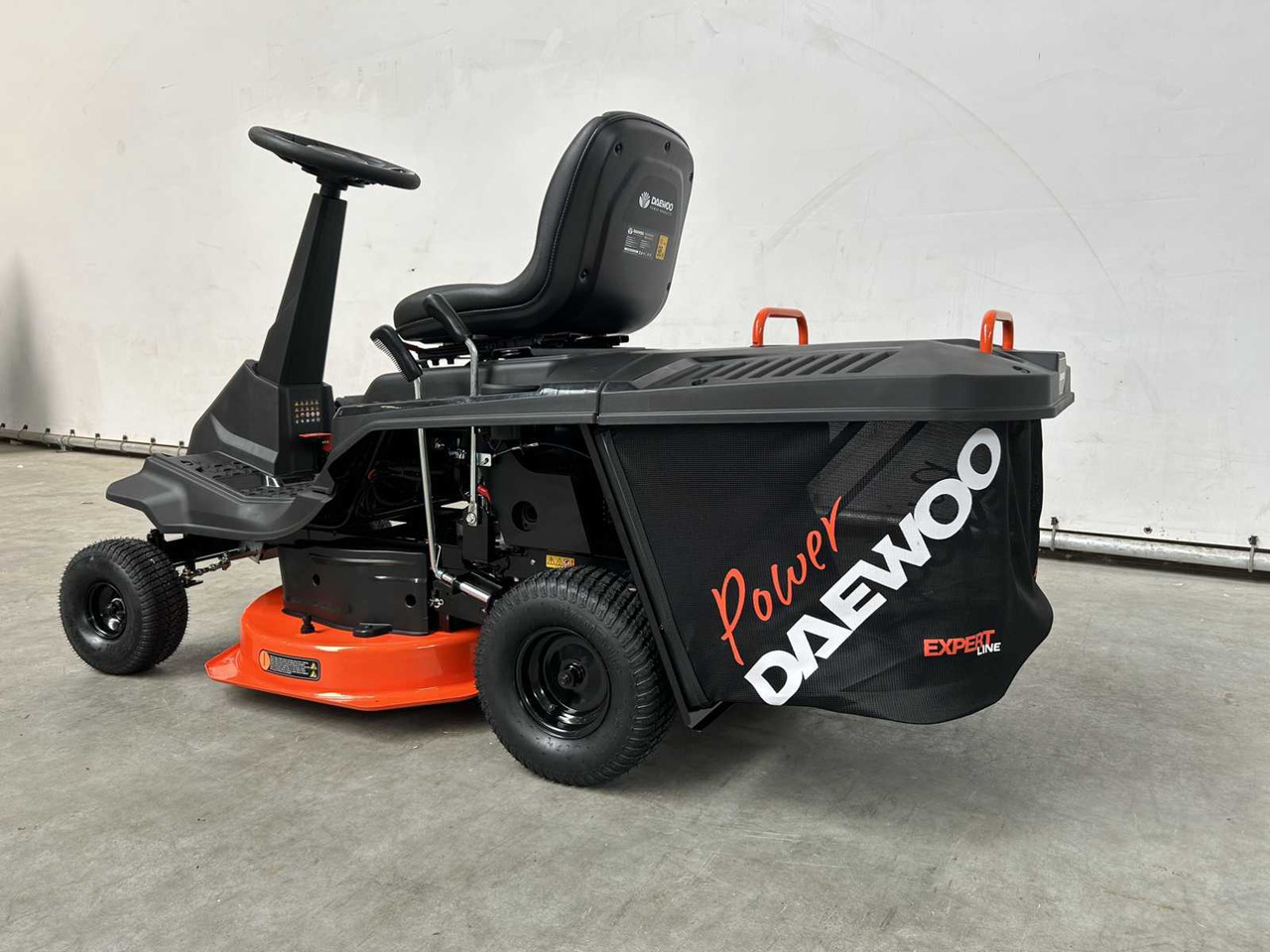 Daewoo DAXRM224 - Vejapjovė: foto 4 Daewoo DAXRM224 - Vejapjovė: foto 4
