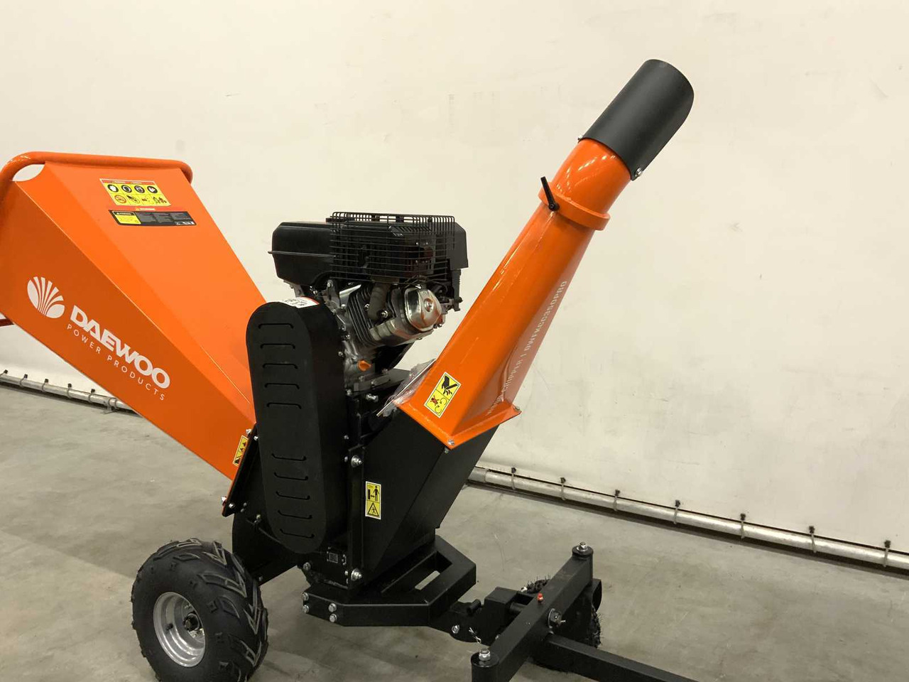 Daewoo DWFKCC350PRO - Medienos smulkintuvas: foto 4 Daewoo DWFKCC350PRO - Medienos smulkintuvas: foto 4