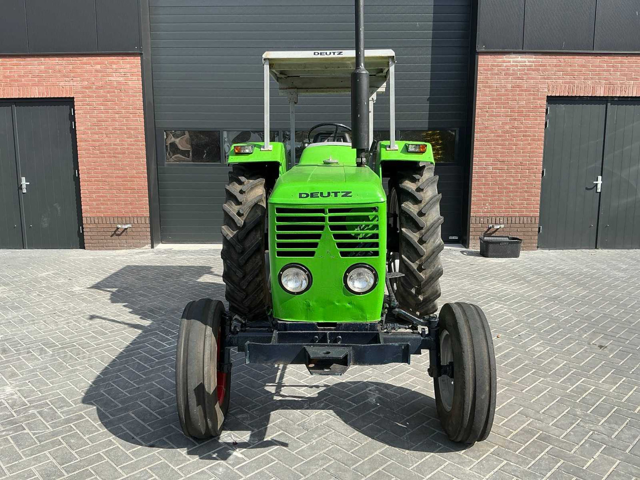 Deutz D6806 - Traktorius: foto 2 Deutz D6806 - Traktorius: foto 2
