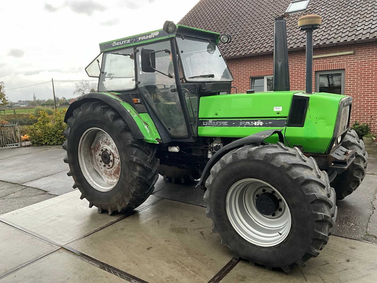 Deutz-Fahr 1987 DEUTZ-FAHR DX6.10 ALL-WHEEL DRIVE FARM TRACTOR - Traktorius: foto 4 Deutz-Fahr 1987 DEUTZ-FAHR DX6.10 ALL-WHEEL DRIVE FARM TRACTOR - Traktorius: foto 4