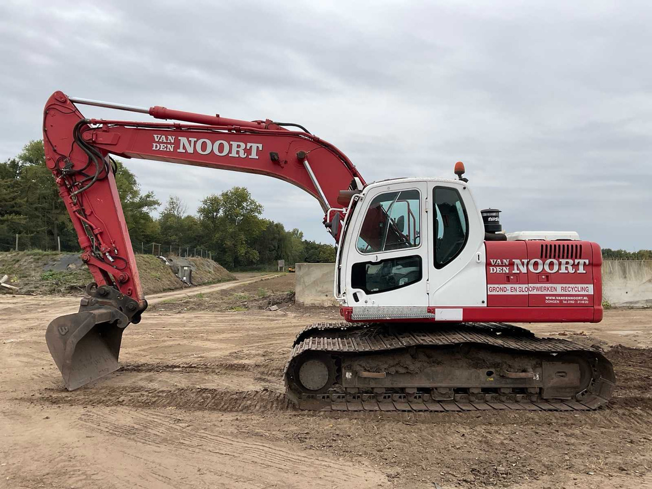 Doosan 2008 DOOSAN DX 180LC CRAWLER EXCAVATOR - Vikšrinis ekskavatorius: foto 2 Doosan 2008 DOOSAN DX 180LC CRAWLER EXCAVATOR - Vikšrinis ekskavatorius: foto 2
