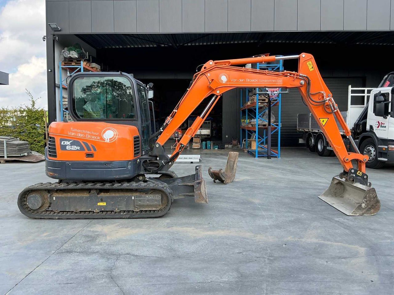 Doosan DX 62R-3 - Vikšrinis ekskavatorius: foto 4 Doosan DX 62R-3 - Vikšrinis ekskavatorius: foto 4