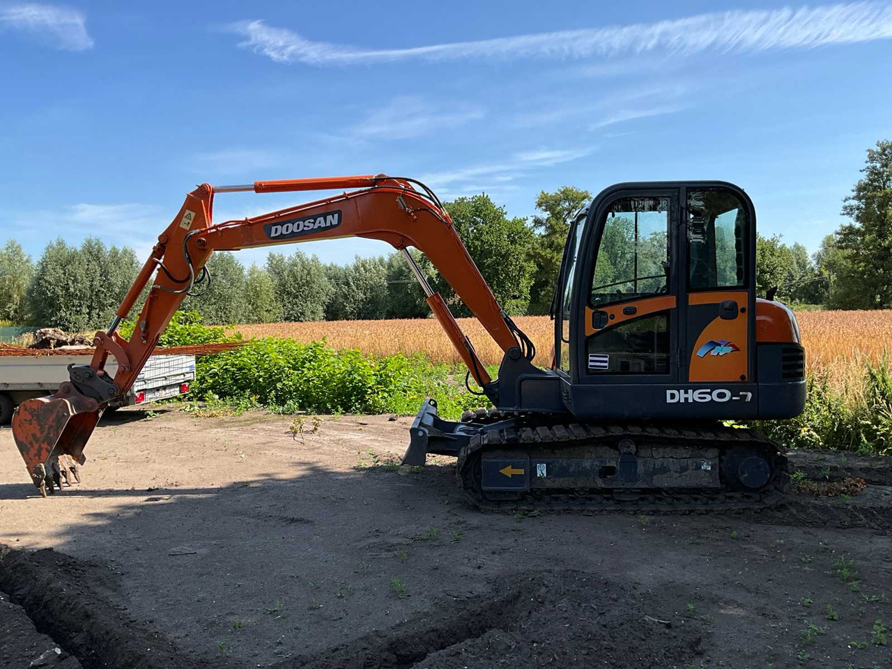 Doosan doosan Crawler exavator DH60-7 - Vikšrinis ekskavatorius: foto 2 Doosan doosan Crawler exavator DH60-7 - Vikšrinis ekskavatorius: foto 2
