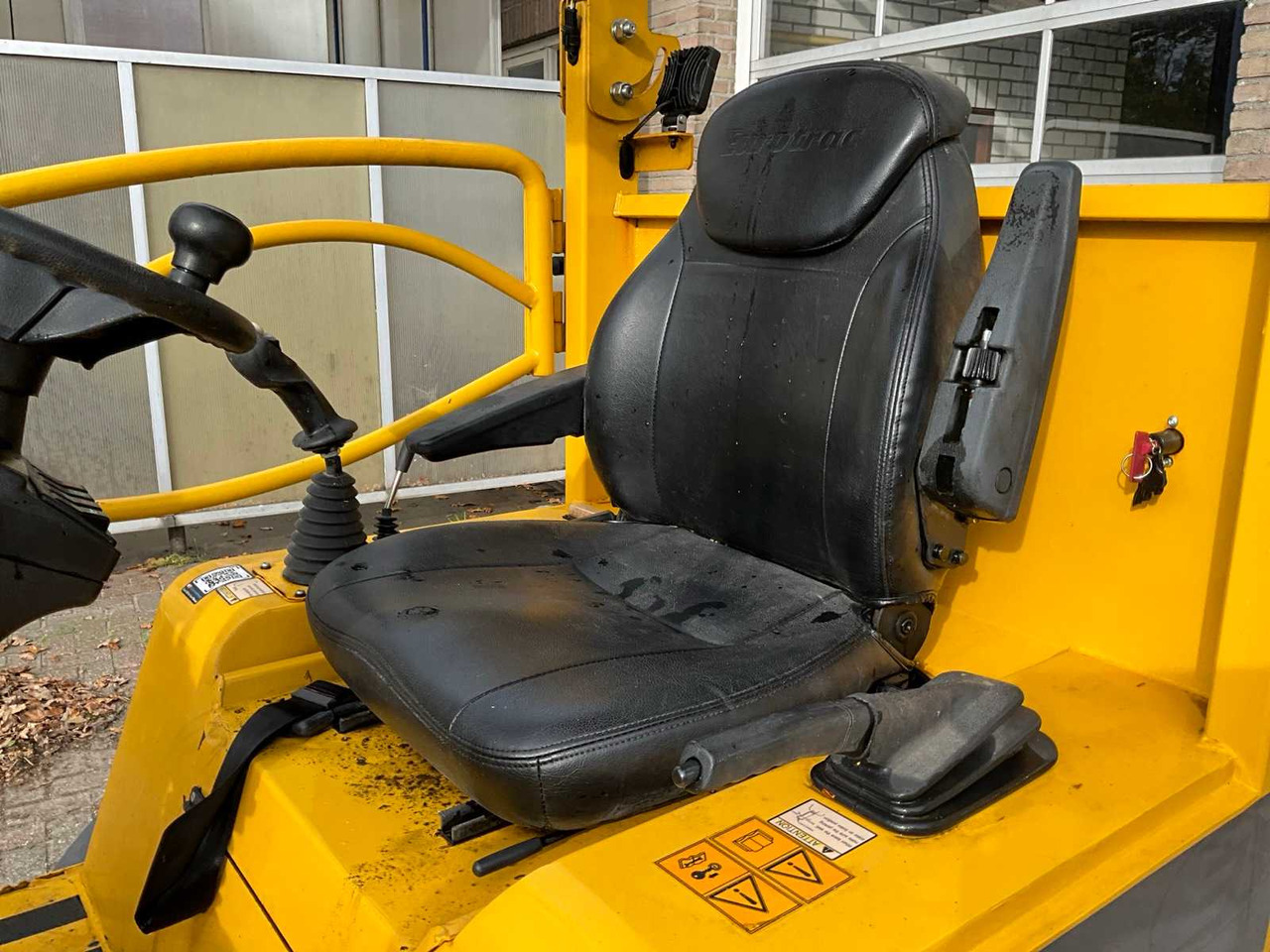 Ratinis krautuvas Eurotrac 2020 EUROTRAC W12S SHOVEL: foto 20