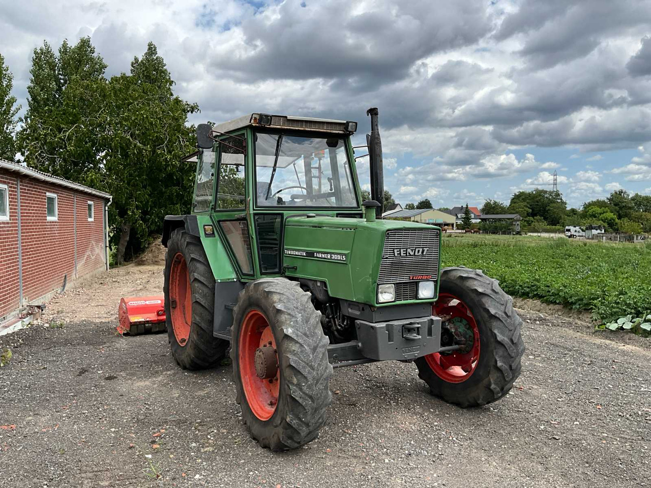 Fendt Farmer 309LS - Traktorius: foto 4 Fendt Farmer 309LS - Traktorius: foto 4