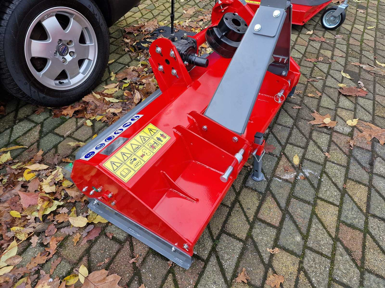 Flail Mower - Mower - 2024 - 125cm - Žolės smulkintuvas/ Mulčeris: foto 4 Flail Mower - Mower - 2024 - 125cm - Žolės smulkintuvas/ Mulčeris: foto 4