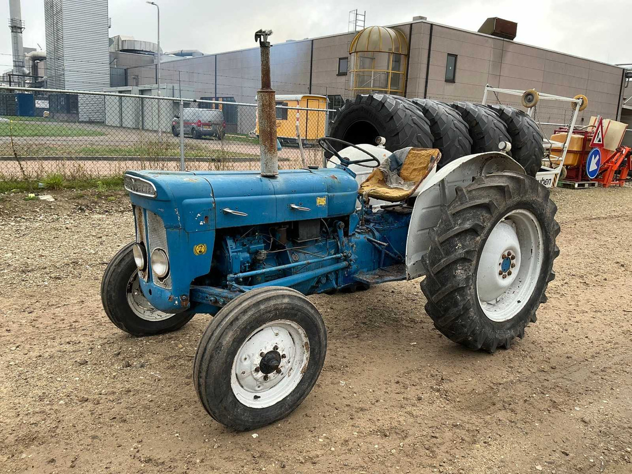 Fordson Super Dexta - Traktorius: foto 1 Fordson Super Dexta - Traktorius: foto 1