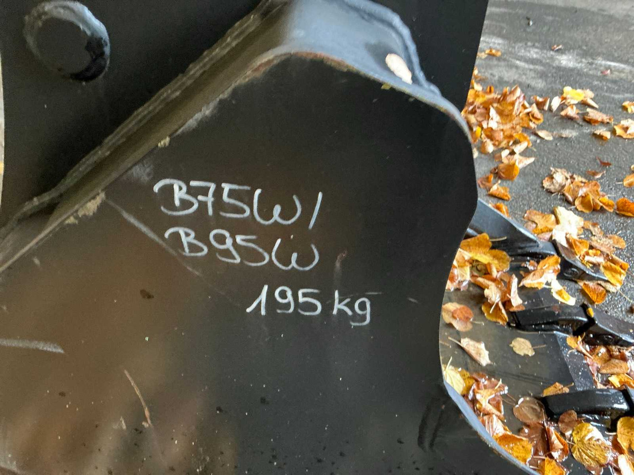 GEITH - 2021 - BUCKET FOR YANMAR B75W B95W - Ratinis krautuvas: foto 2 GEITH - 2021 - BUCKET FOR YANMAR B75W B95W - Ratinis krautuvas: foto 2