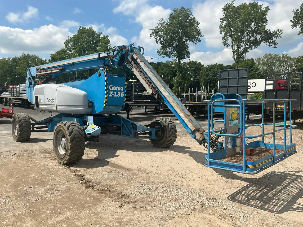 Genie Z-135/70 - Kėlimo platforma: foto 3 Genie Z-135/70 - Kėlimo platforma: foto 3