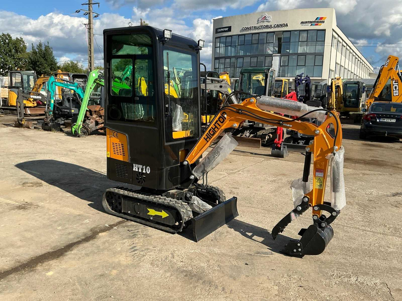 HIGH TOP - HT10 - MINI-EXCAVATOR - 2024 - Mini ekskavatorius: foto 2 HIGH TOP - HT10 - MINI-EXCAVATOR - 2024 - Mini ekskavatorius: foto 2