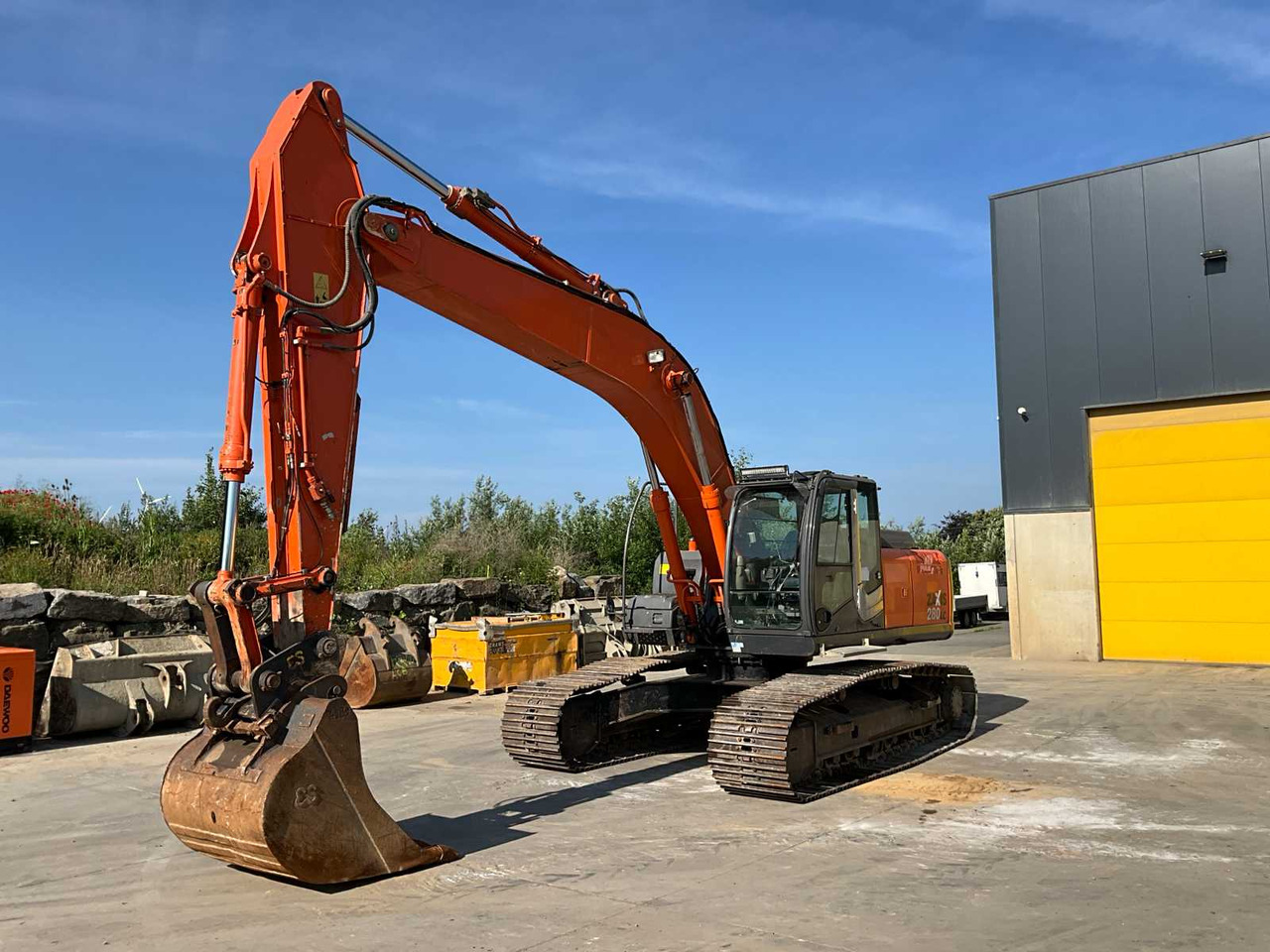 Hitachi ZX 280LC-3 - Vikšrinis ekskavatorius: foto 1 Hitachi ZX 280LC-3 - Vikšrinis ekskavatorius: foto 1
