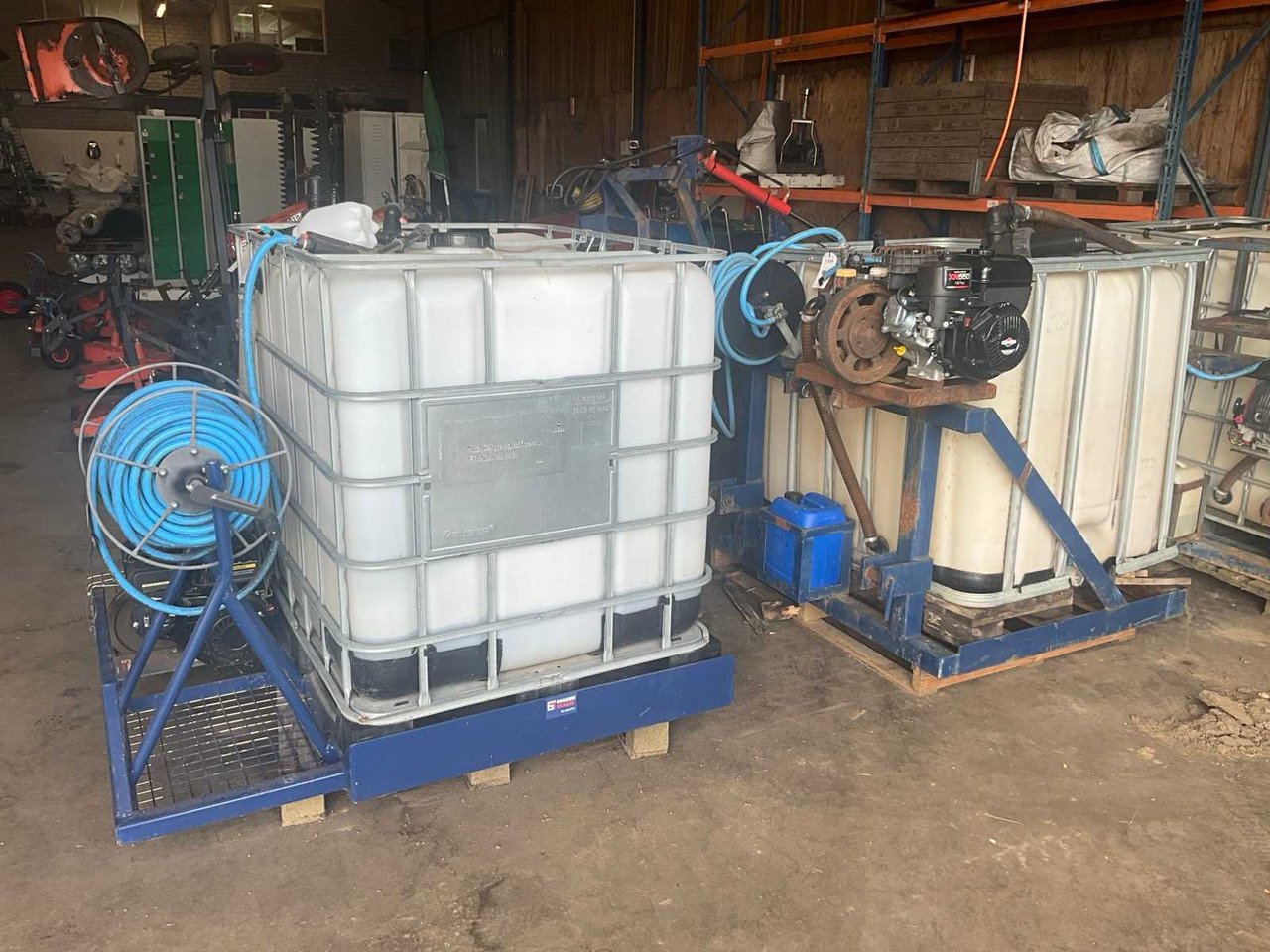 IBC mounted motor barrel sprayer (2x) - Purkštuvas: foto 1 IBC mounted motor barrel sprayer (2x) - Purkštuvas: foto 1