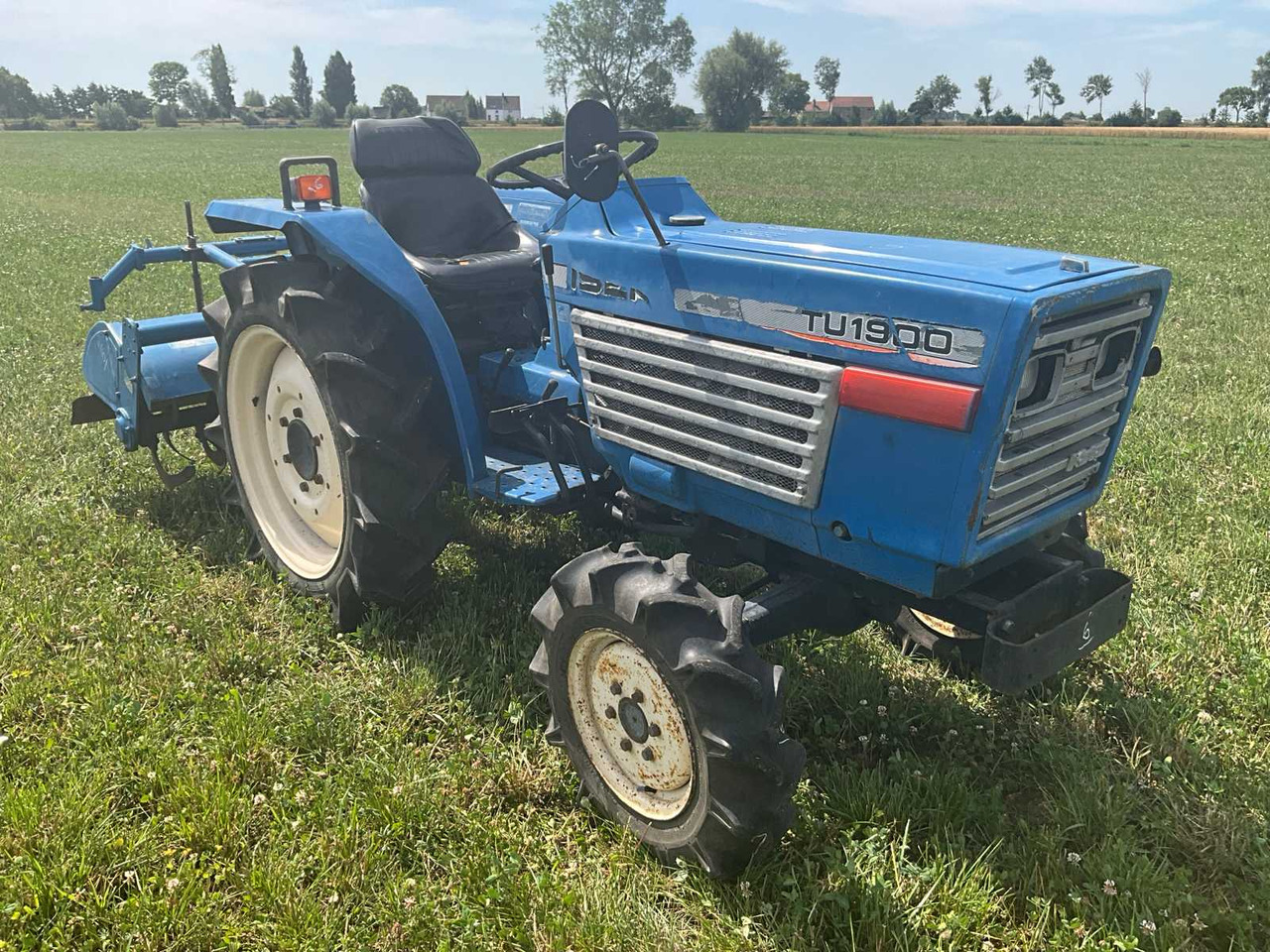 Iseki TU1900 - Mini traktorius: foto 3 Iseki TU1900 - Mini traktorius: foto 3