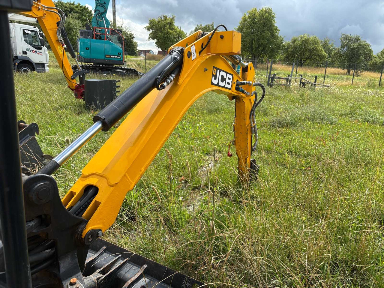 JBC 19C-1E (Electric Mini Excavator) - Mini ekskavatorius: foto 5 JBC 19C-1E (Electric Mini Excavator) - Mini ekskavatorius: foto 5