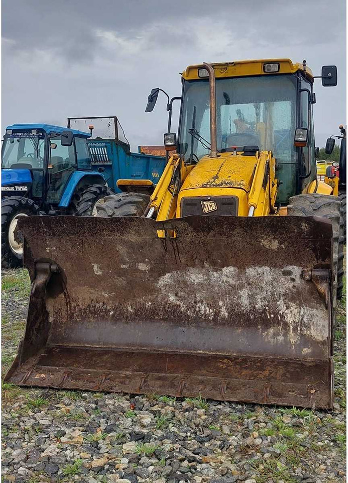 JCB 4CX - Ekskavatorius-krautuvas: foto 3 JCB 4CX - Ekskavatorius-krautuvas: foto 3