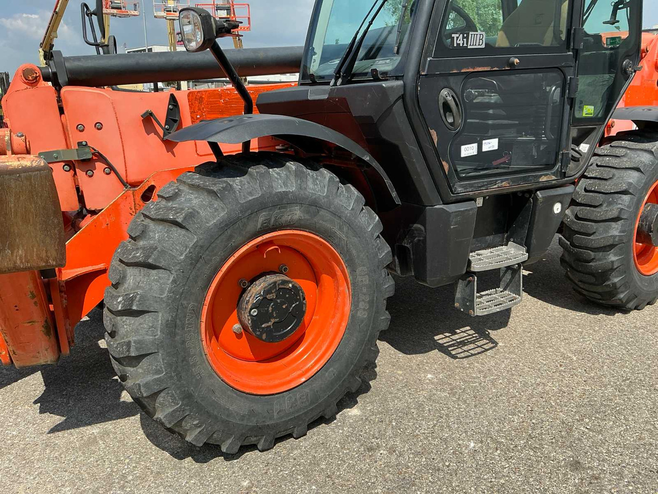 Ratinis krautuvas JCB 540-140: foto 19