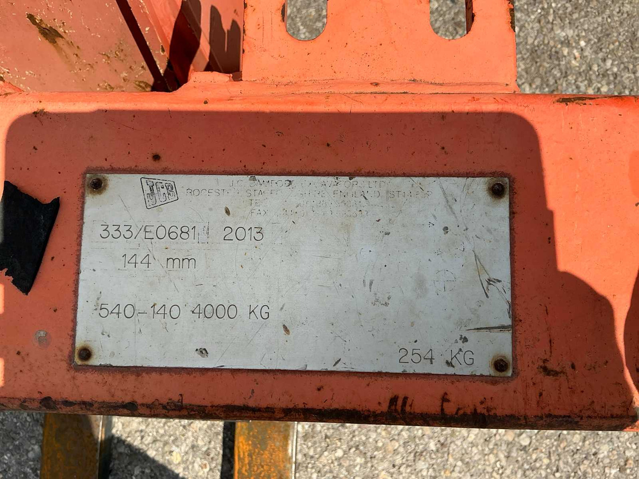 Ratinis krautuvas JCB 540-140: foto 15