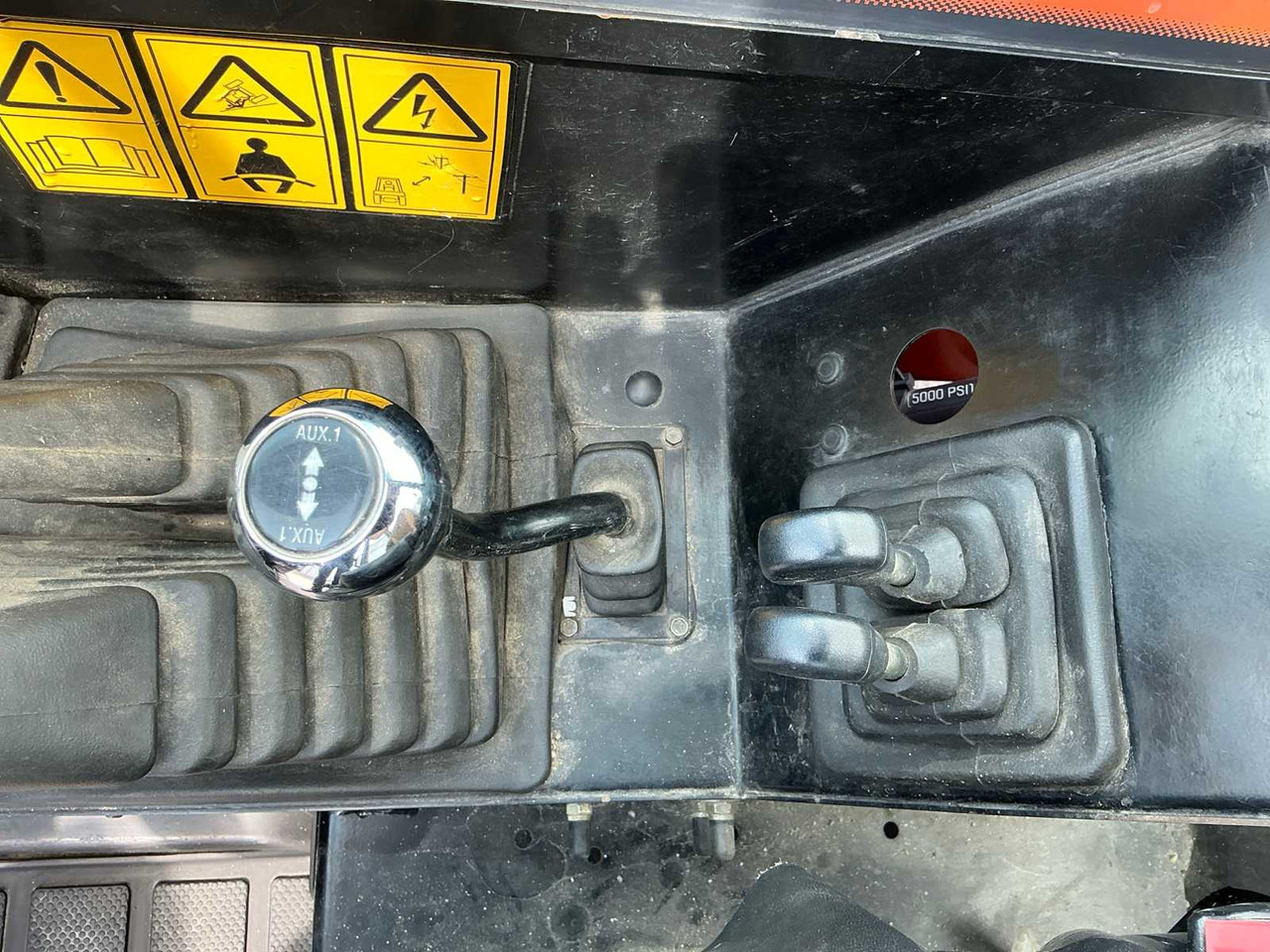 Ratinis krautuvas JCB 540-140: foto 30
