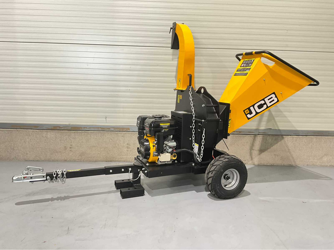 JCB CH150120PE - Medienos smulkintuvas: foto 2 JCB CH150120PE - Medienos smulkintuvas: foto 2