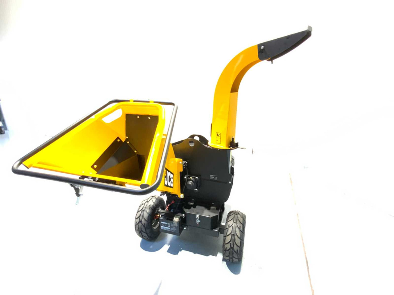 JCB CH150120PE - Medienos smulkintuvas: foto 5 JCB CH150120PE - Medienos smulkintuvas: foto 5