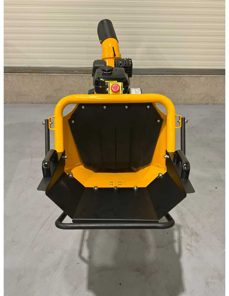JCB CH75100P - Medienos smulkintuvas: foto 5 JCB CH75100P - Medienos smulkintuvas: foto 5