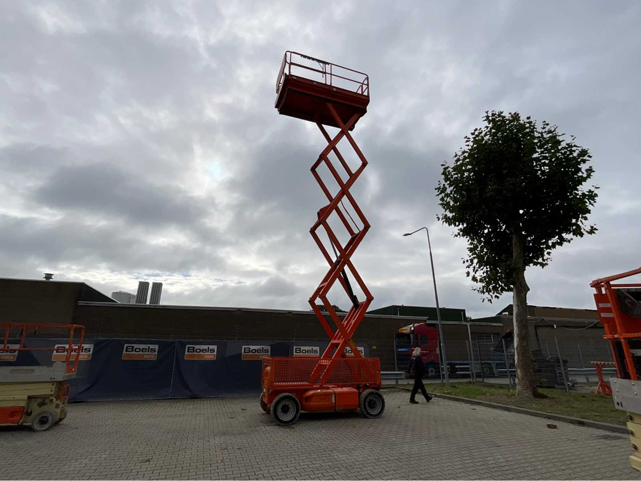 JLG 3369LE - Kėlimo platforma: foto 1 JLG 3369LE - Kėlimo platforma: foto 1