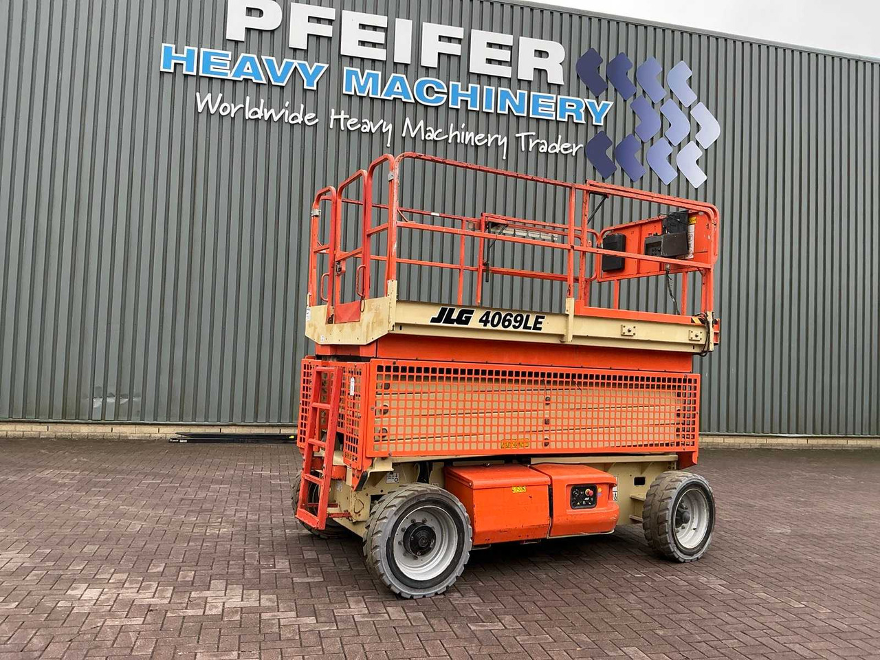 JLG 4069LE - Kėlimo platforma: foto 1 JLG 4069LE - Kėlimo platforma: foto 1