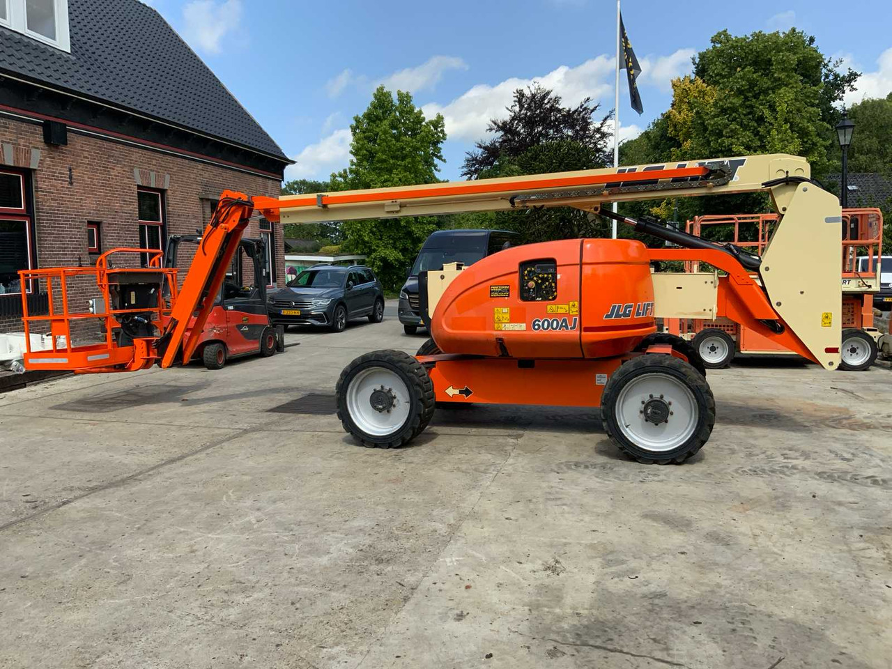 JLG 600AJ - Kėlimo platforma: foto 5 JLG 600AJ - Kėlimo platforma: foto 5