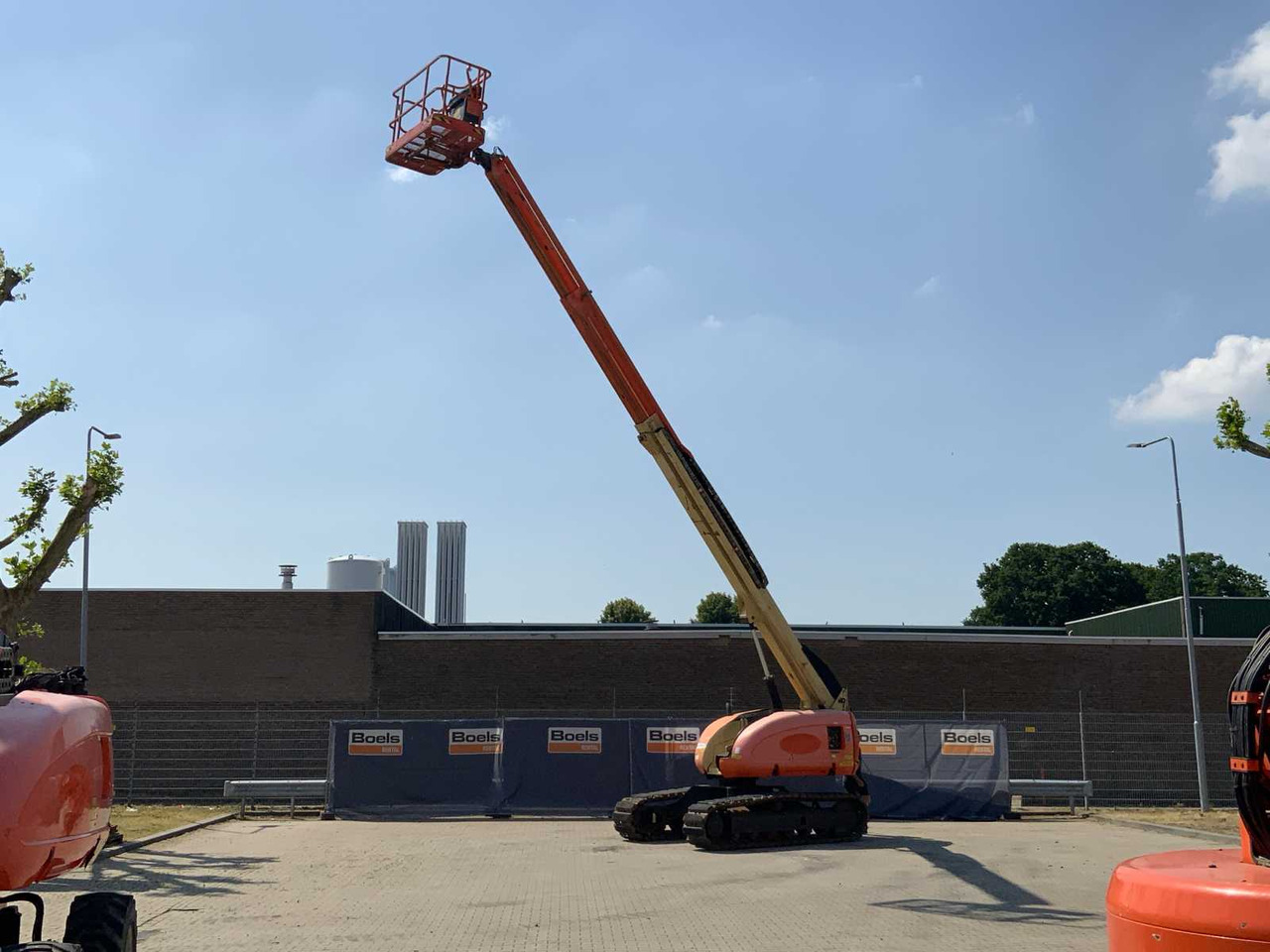 JLG 600SCG - Kėlimo platforma: foto 1 JLG 600SCG - Kėlimo platforma: foto 1