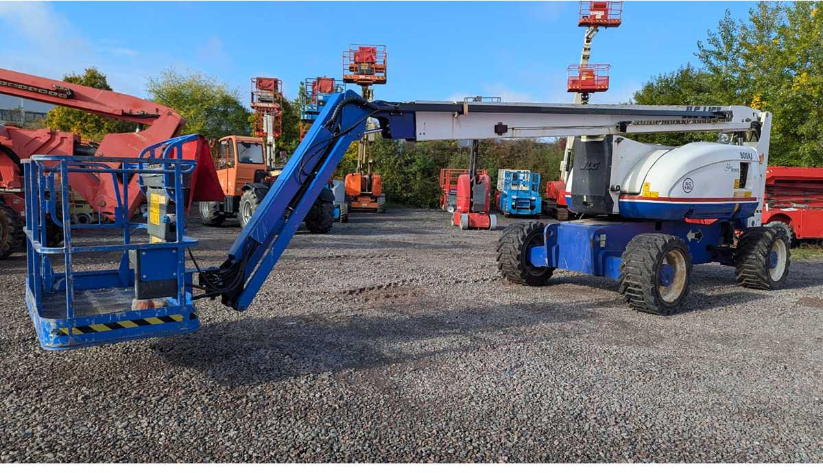 JLG 800AJ - Kėlimo platforma: foto 1 JLG 800AJ - Kėlimo platforma: foto 1