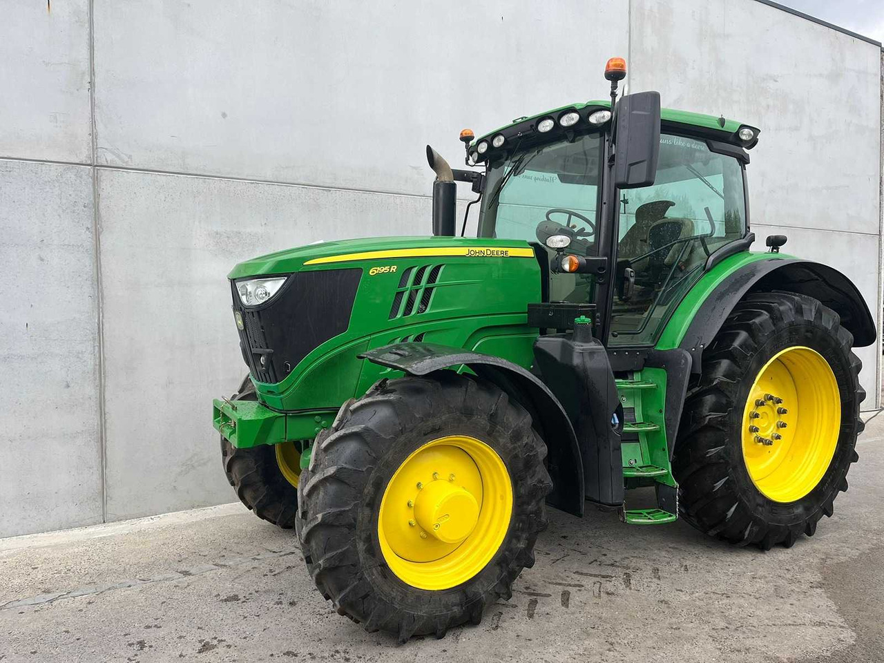 John Deere 6195R - Traktorius: foto 2 John Deere 6195R - Traktorius: foto 2