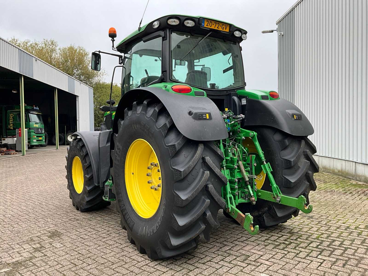 John Deere 6210R - Traktorius: foto 2 John Deere 6210R - Traktorius: foto 2