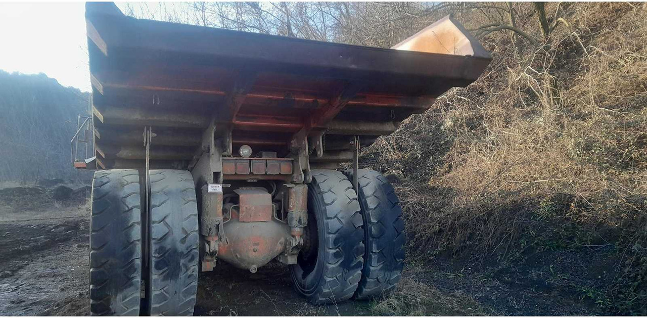 KOMATSU KOMATSU - HD405-6 - DUMPER TRUCK - 2000 - Savivartis: foto 4 KOMATSU KOMATSU - HD405-6 - DUMPER TRUCK - 2000 - Savivartis: foto 4