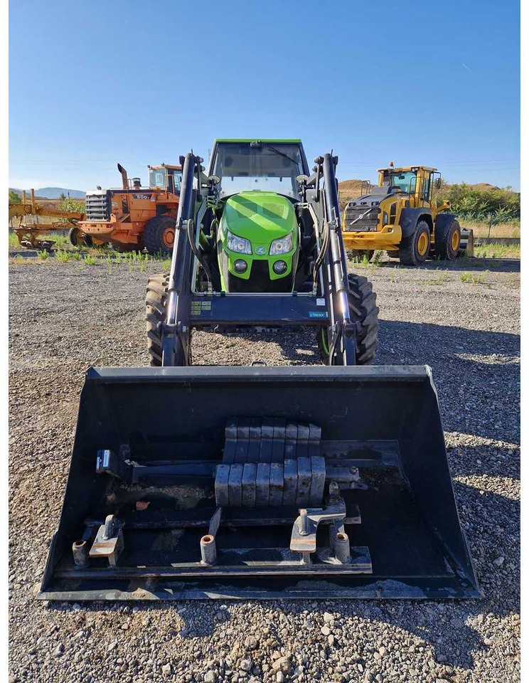 KUBOTA M 5111 L-R - Traktorius: foto 2 KUBOTA M 5111 L-R - Traktorius: foto 2