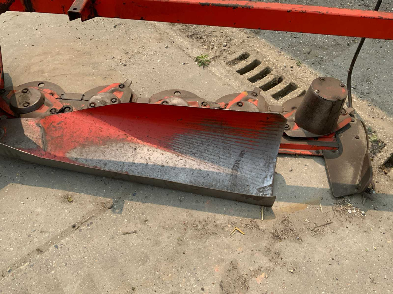 KUHN GMD 500 - Žolės smulkintuvas/ Mulčeris: foto 3 KUHN GMD 500 - Žolės smulkintuvas/ Mulčeris: foto 3