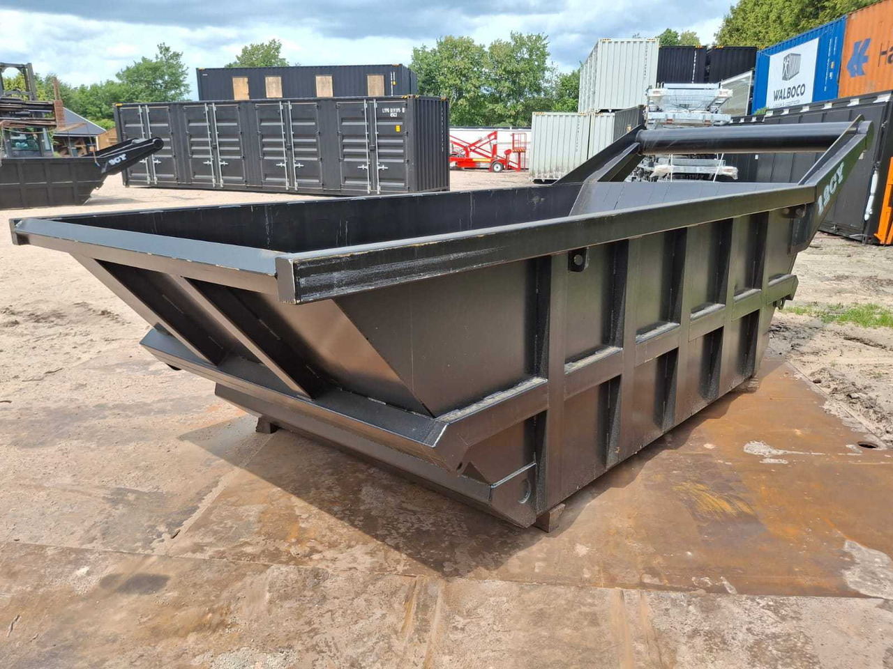 Rhino-cross 12 kuub - Kita technika: foto 5 Rhino-cross 12 kuub - Kita technika: foto 5